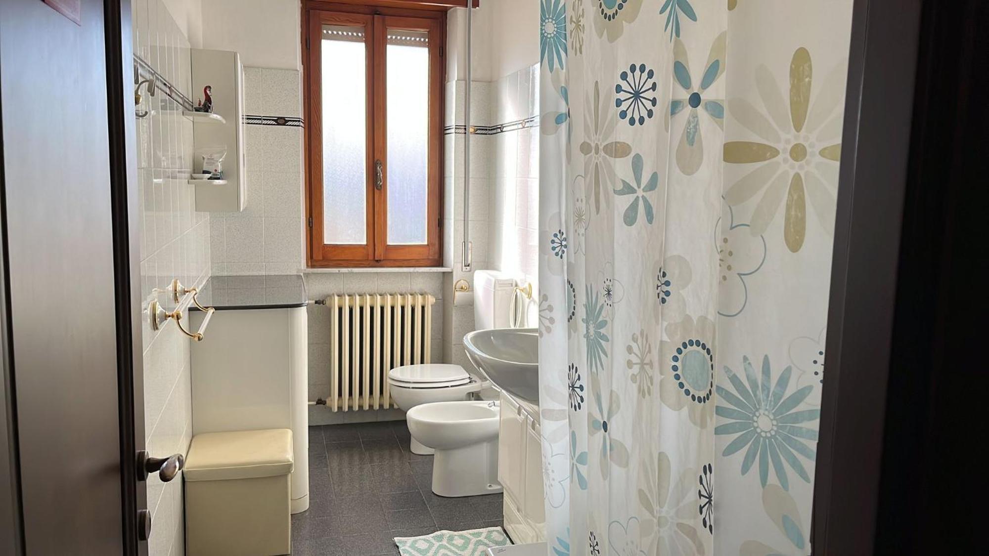 Room In Bb - Casa T Home Bed And Breakfast Tagliolo Monferrato Luaran gambar