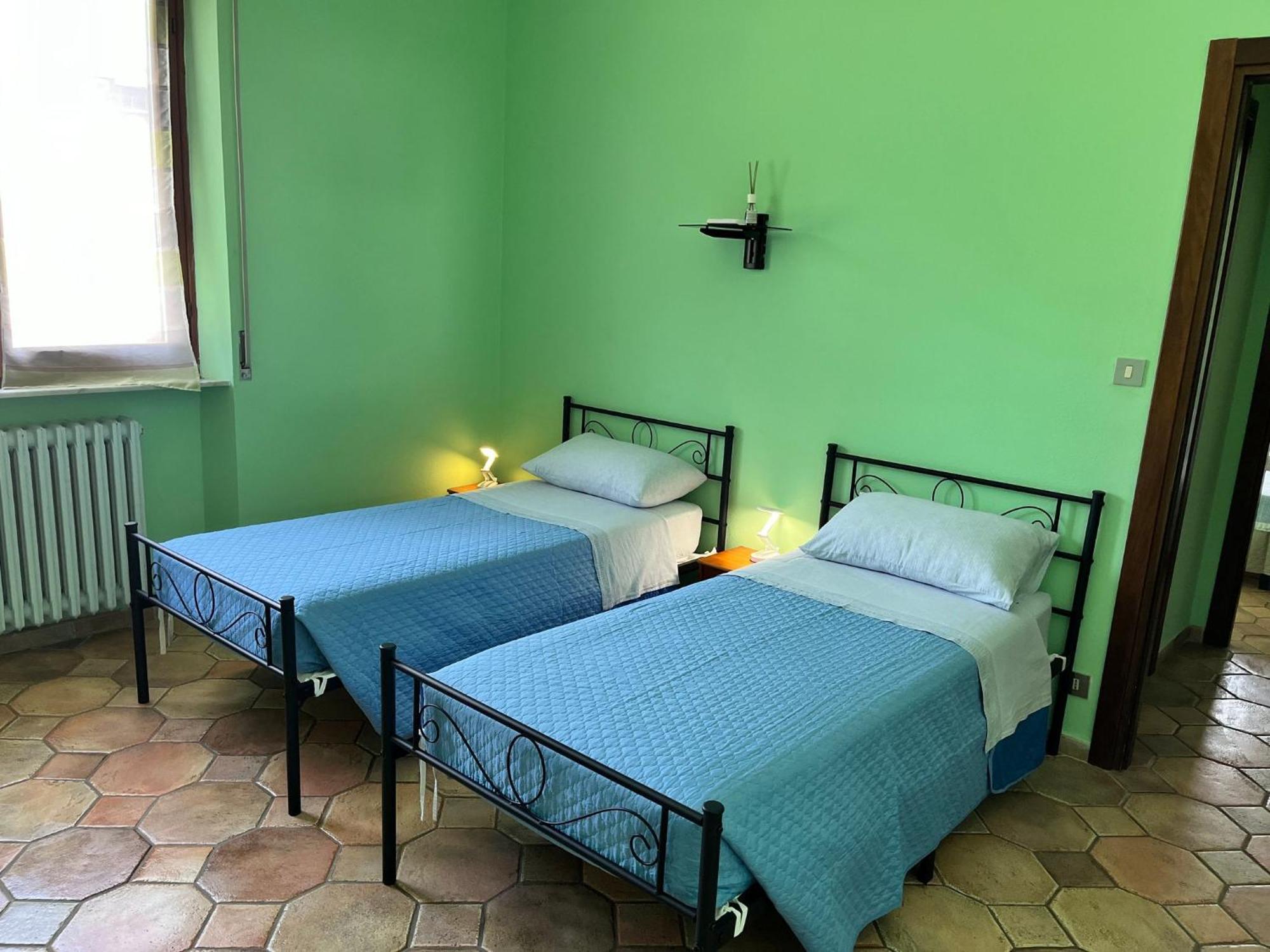 Room In Bb - Casa T Home Bed And Breakfast Tagliolo Monferrato Luaran gambar